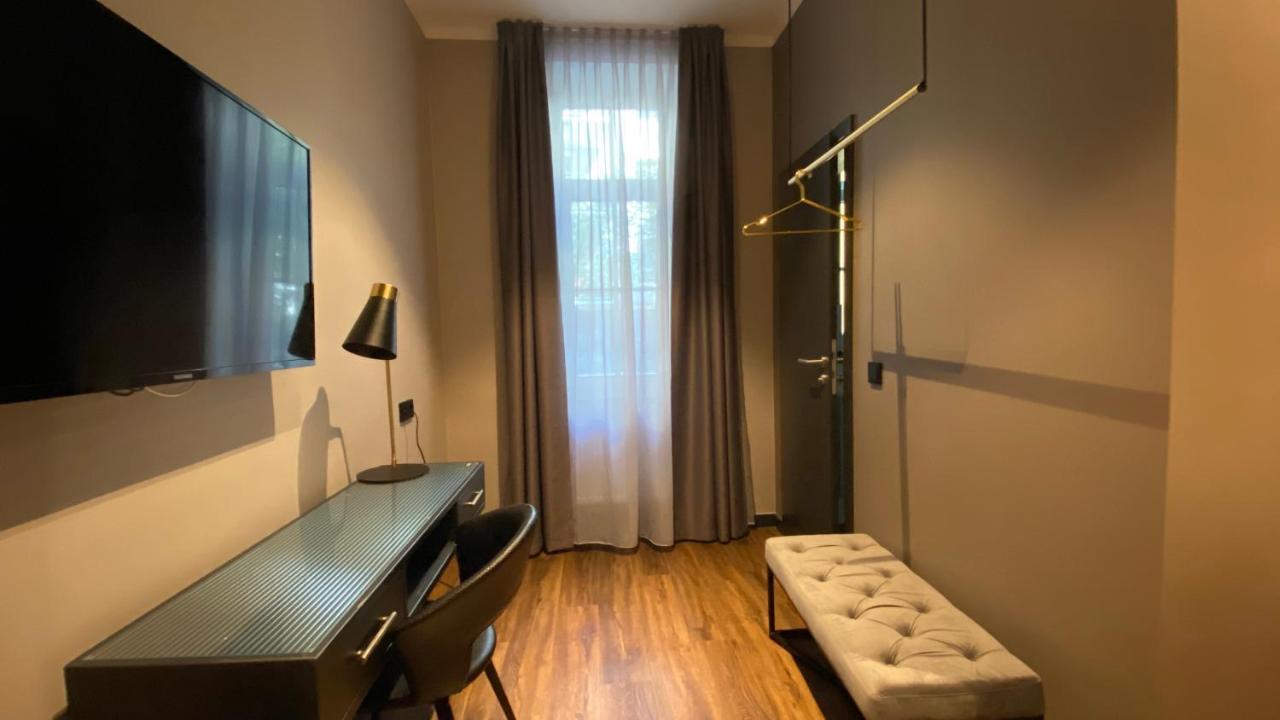 Munich Rooms Hotel Exteriör bild