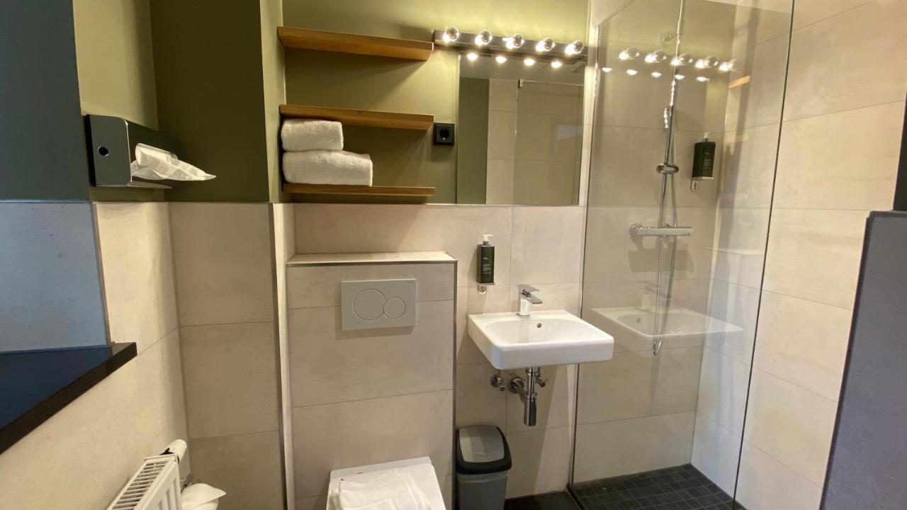 Munich Rooms Hotel Exteriör bild